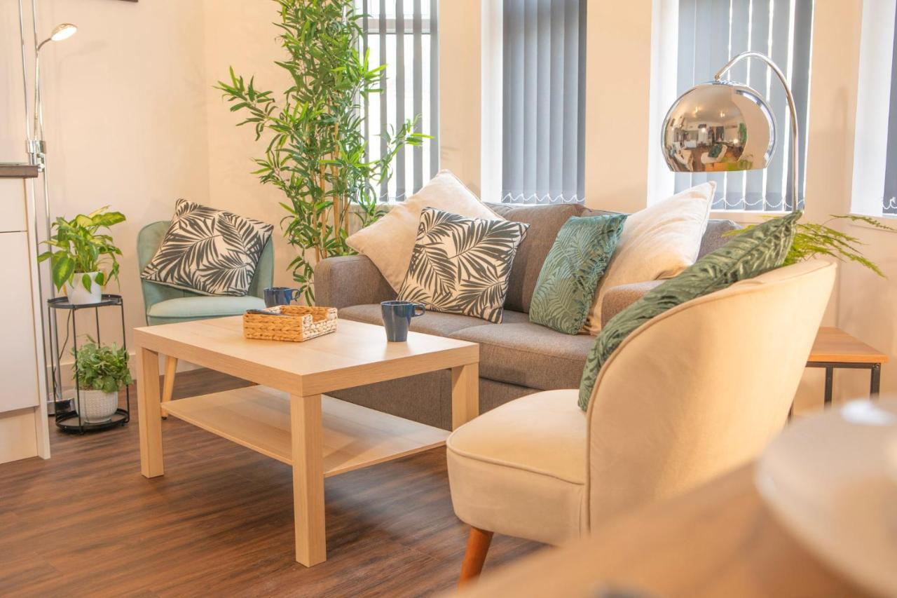Principality Suites; Three Bed By Property Promise Кардиф Екстериор снимка