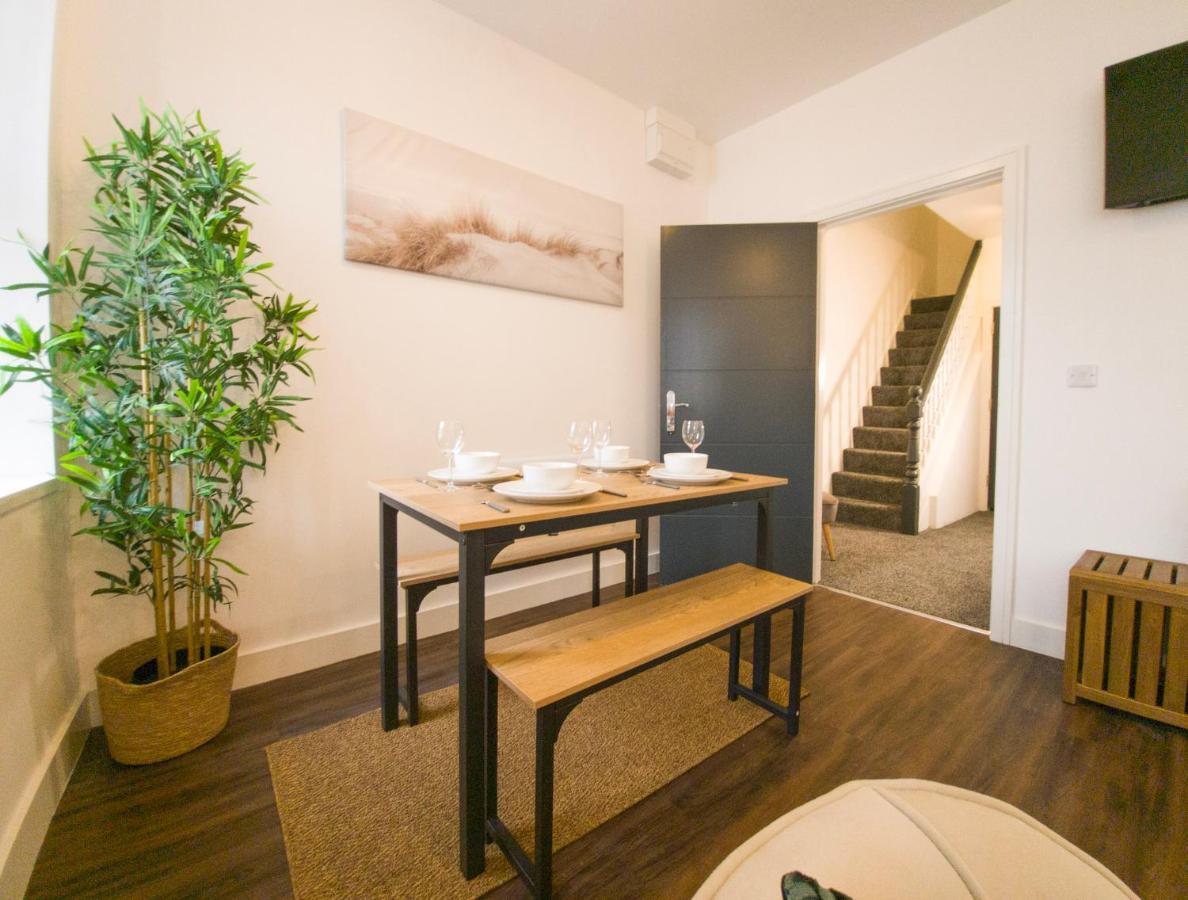 Principality Suites; Three Bed By Property Promise Кардиф Екстериор снимка