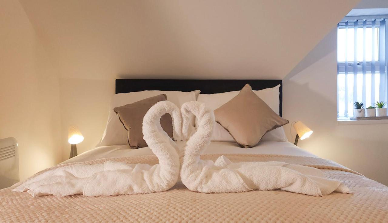 Principality Suites; Three Bed By Property Promise Кардиф Екстериор снимка